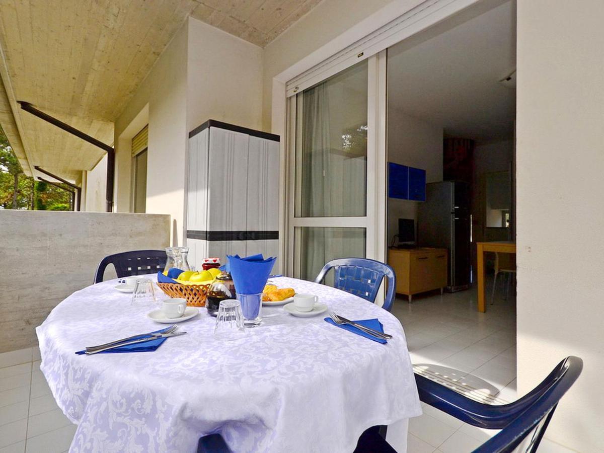 Apartment Parco Hemingway-4 By Interhome Lignano Sabbiadoro Eksteriør bilde